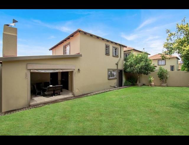 3 BEDROOM HOUSE FOR SALE IN NORTH RIDING